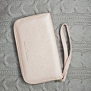 Adrienne Vittadini Wristlet